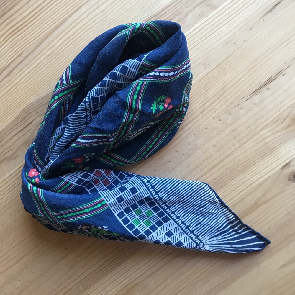 Vintage floral Adolfo scarf